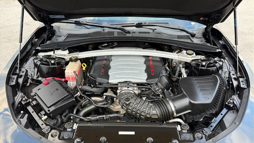 Used 2023 Chevrolet Camaro SS RWD image 31