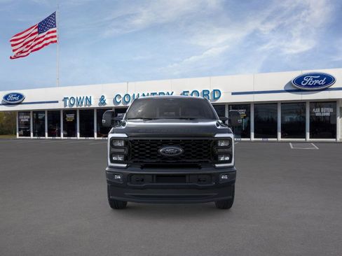 New 2026 Ford F350 Lariat w/ Black Appearance Package image 11