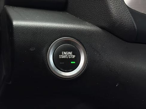 Used 2020 GMC Terrain SLE w/ Driver Convenience Package FWD image 28