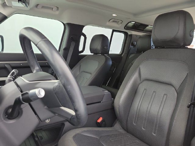 Used 2021 Land Rover Defender 110 SE AWD/4WD image 17