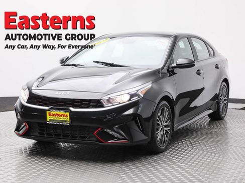 Used 2023 Kia Forte GT-Line FWD image 1