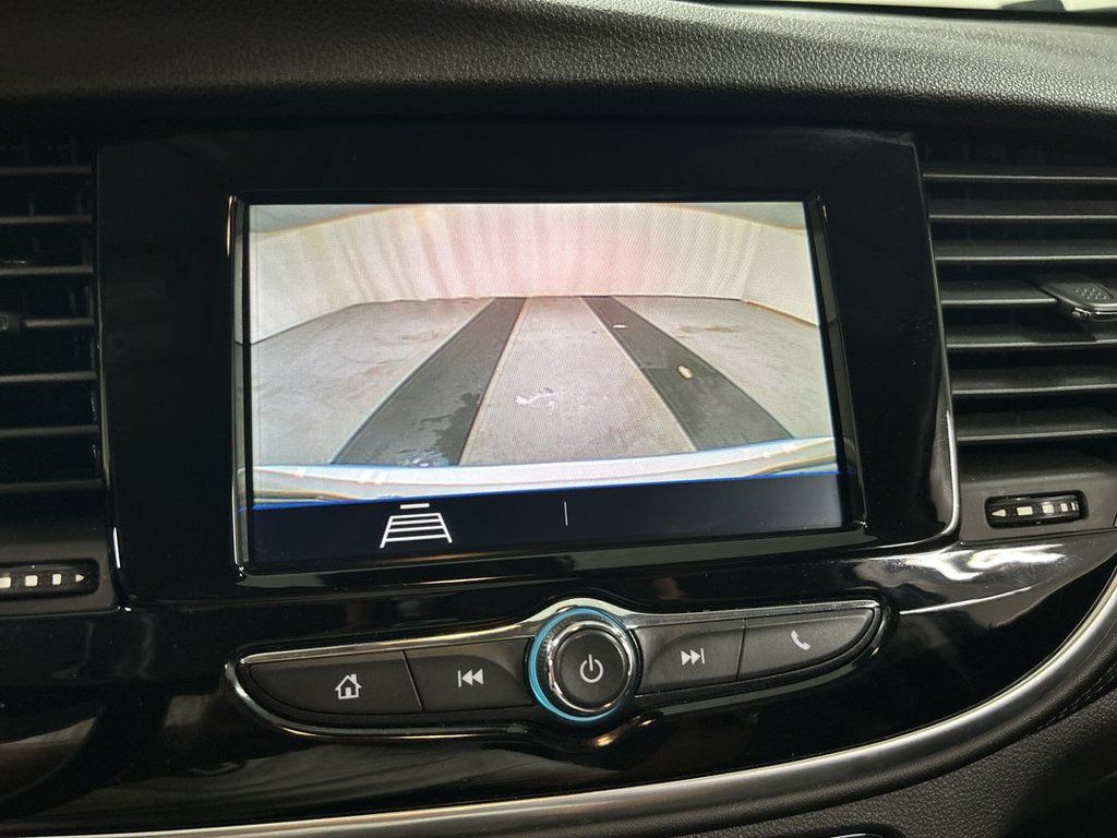 Used 2022 Buick Encore Preferred w/ Safety Package AWD/4WD image 15