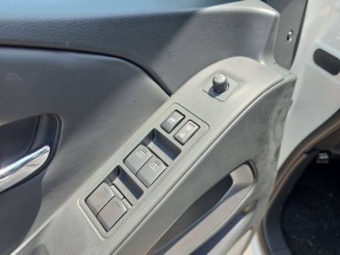New 2026 Nissan Frontier SV w/ SV Convenience Package RWD image 22