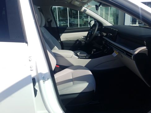 New 2026 Hyundai Tucson SEL FWD image 17