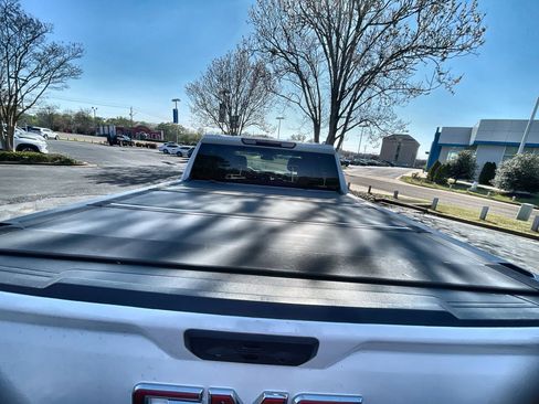 Used 2023 GMC Sierra 1500 SLT w/ SLT Premium Package image 26