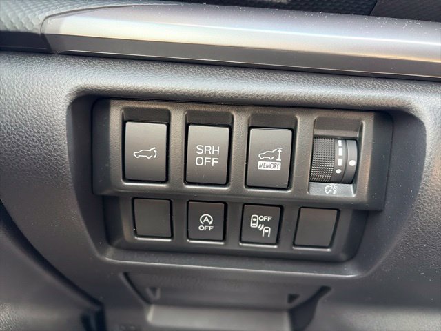 Used 2023 Subaru Forester Premium AWD/4WD image 10