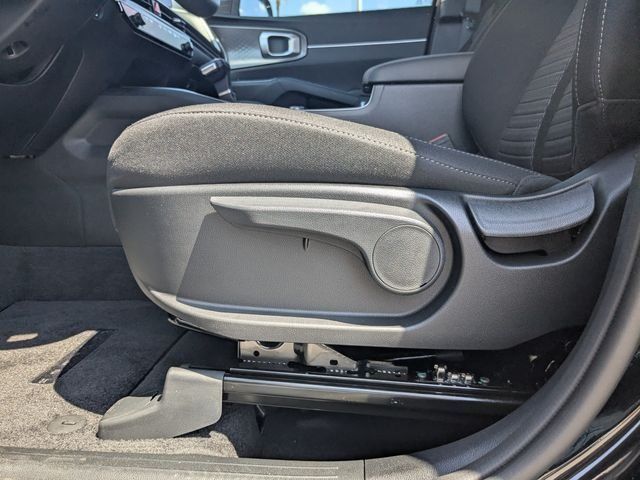 New 2026 Kia Sorento LX FWD image 18
