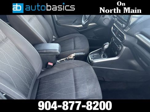 Used 2018 Ford EcoSport SE w/ SE Convenience Package image 14
