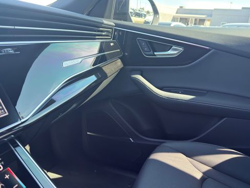 New 2026 Audi Q8 Premium Plus image 24