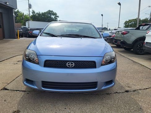 Used 2009 Scion tC FWD image 2