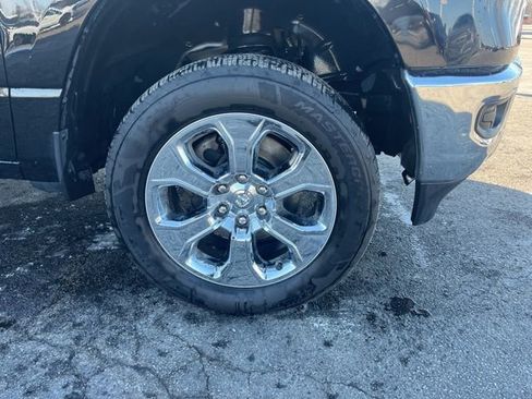 Used 2019 RAM 1500 Big Horn image 5