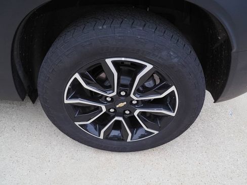 Used 2023 Chevrolet TrailBlazer ACTIV w/ Sun and Liftgate Package AWD/4WD image 38