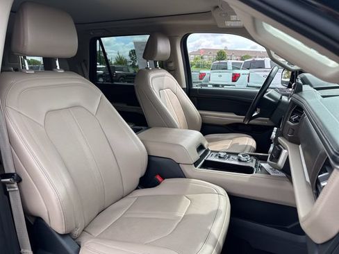 Certified 2024 Ford Expedition Limited AWD/4WD image 13