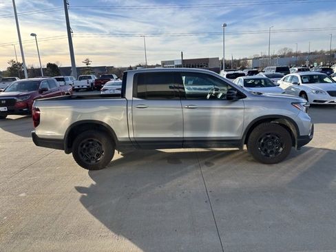 Certified 2025 Honda Ridgeline Sport+ image 4