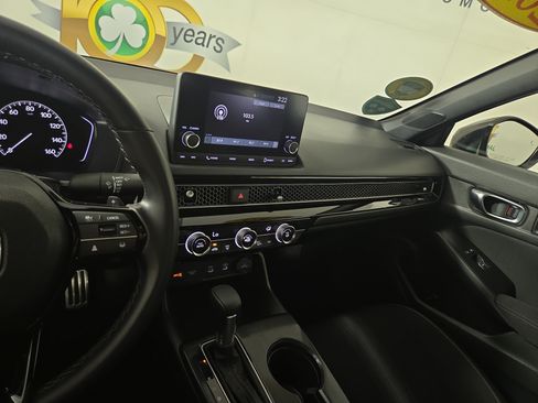 Used 2025 Honda Civic Sport image 24
