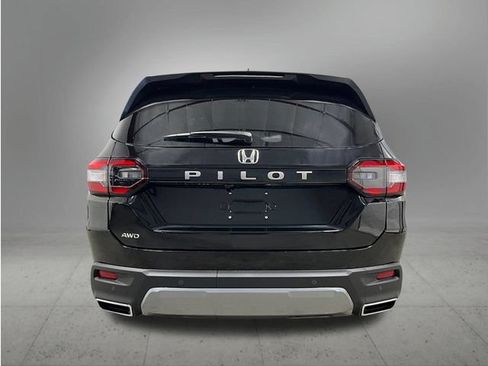New 2026 Honda Pilot EX-L image 4
