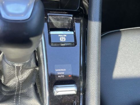 Used 2026 Jeep Compass Limited w/ Sun, Sound & Navigation Group AWD/4WD image 32