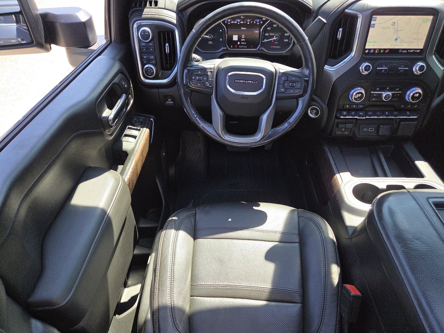 Used 2020 GMC Sierra 2500 Denali w/ Denali Ultimate Package AWD/4WD image 33