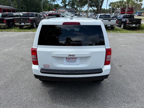 Used 2016 Jeep Patriot Sport w/ Power Value Group image 6