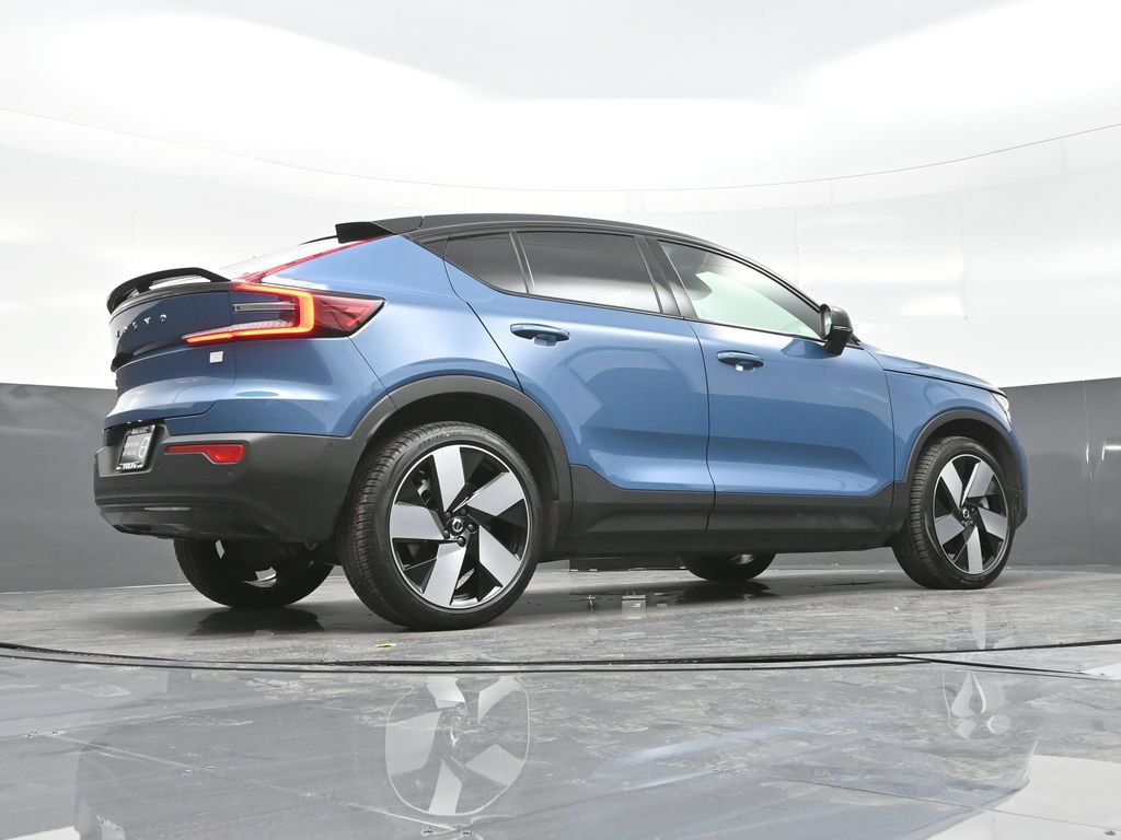 Used 2022 Volvo C40 P8 Recharge Ultimate AWD/4WD image 21