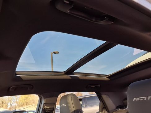 Used 2025 Chevrolet TrailBlazer ACTIV w/ Convenience Package image 26