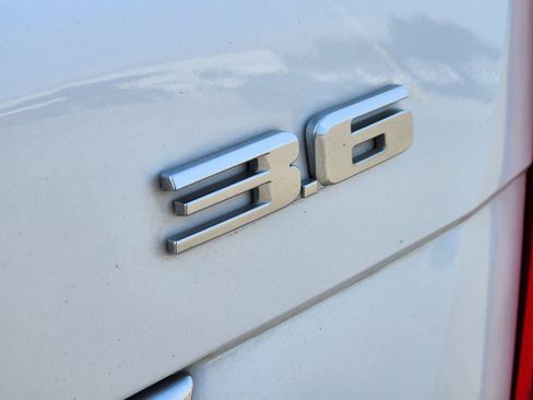 Used 2019 Cadillac XT5 Luxury image 29