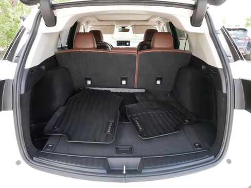 Used 2025 Acura RDX SH-AWD w/ Technology Package image 18