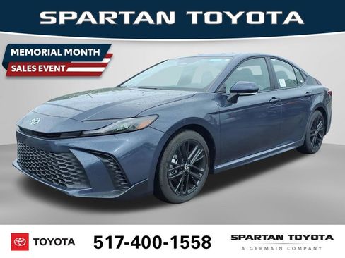 New 2026 Toyota Camry SE FWD image 1