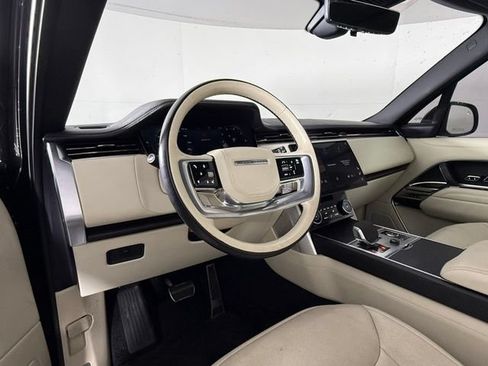 Used 2023 Land Rover Range Rover SE AWD/4WD image 5