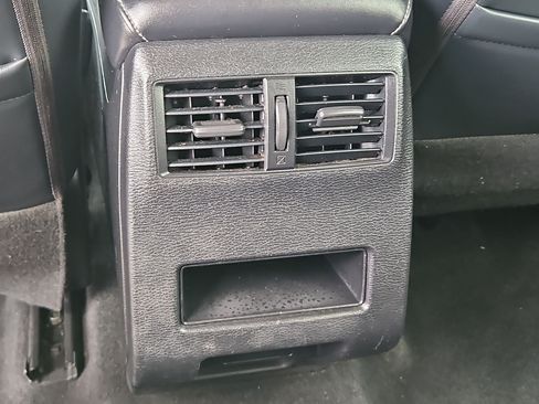 Used 2022 Mitsubishi Outlander SE AWD/4WD image 23