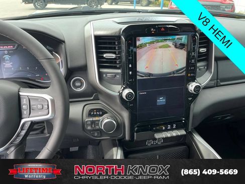 New 2026 RAM 1500 Big Horn AWD/4WD image 9
