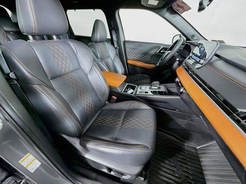 Used 2022 Mitsubishi Outlander SEL AWD/4WD image 31