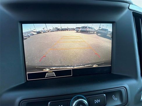 Used 2023 GMC Terrain SLE w/ Driver Convenience Package image 21