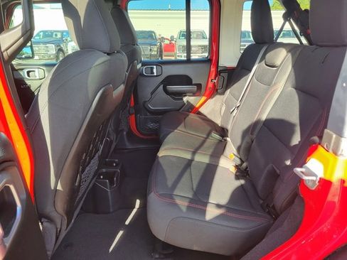 Used 2021 Jeep Wrangler Unlimited Rubicon w/ Dual Top Group image 12