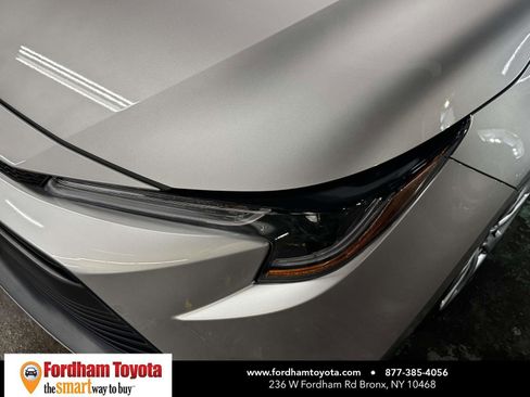 Used 2026 Toyota Corolla LE FWD image 8