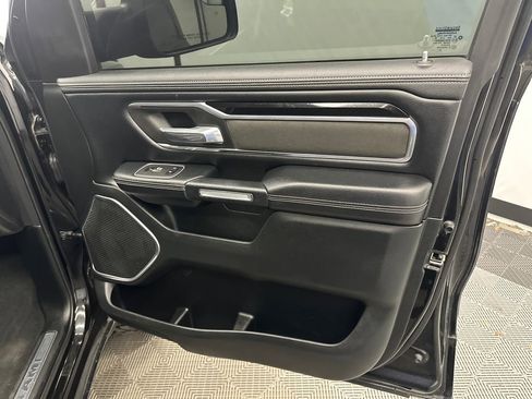 Used 2021 RAM 1500 Laramie w/ Sport Appearance Package AWD/4WD image 16