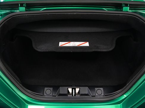 Used 2024 Ferrari Roma Spider image 16