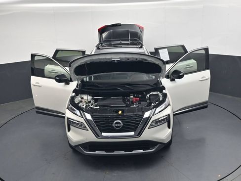 Used 2023 Nissan Rogue SL w/ SL Premium Package FWD image 47