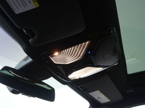 Certified 2025 BMW i4 eDrive40 RWD image 20