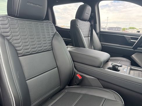 New 2025 GMC Sierra EV Denali image 39