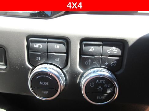 Certified 2025 GMC Sierra 1500 Denali AWD/4WD image 32
