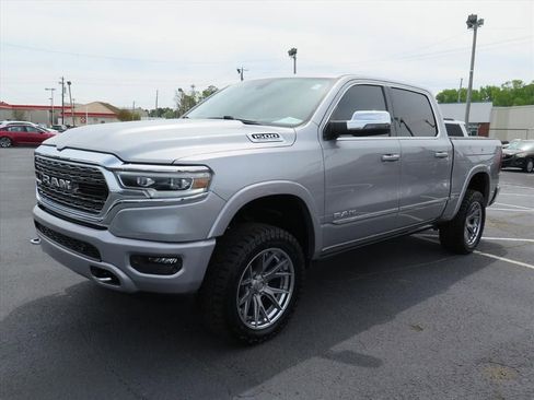 Used 2023 RAM 1500 Limited AWD/4WD image 8