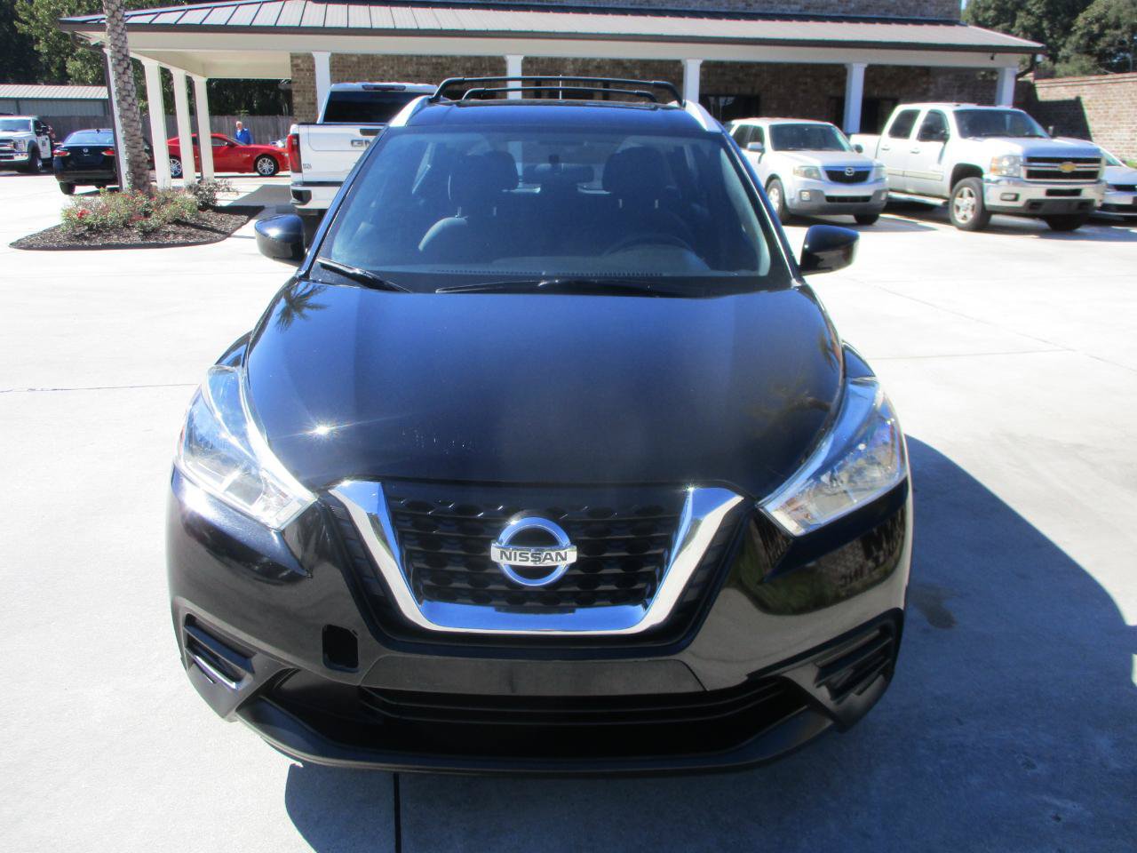 Used 2019 Nissan Kicks SV w/ Exterior Package FWD image 5