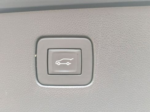 Certified 2024 Buick Envista Avenir FWD image 35
