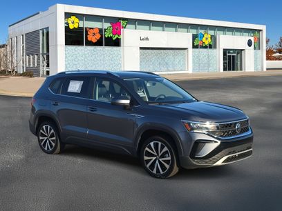 Certified 2022 Volkswagen Taos SE