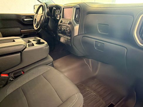Used 2021 Chevrolet Silverado 1500 LT RWD image 24