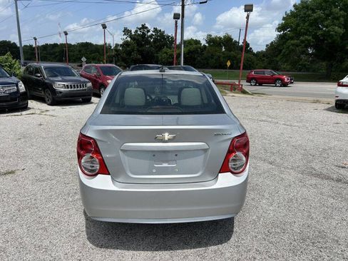 Used 2016 Chevrolet Sonic LS image 6