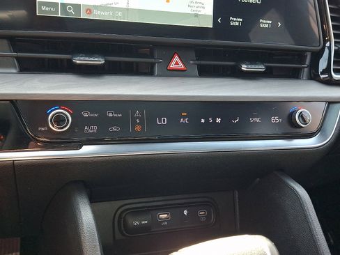 Certified 2023 Kia Sportage X-Line w/ X-Line Premium Package AWD/4WD image 14