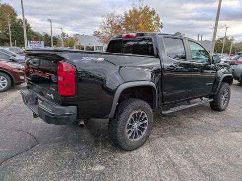 Used 2022 Chevrolet Colorado ZR2 image 4