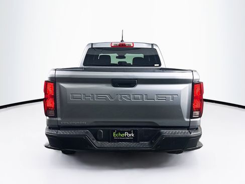 Used 2024 Chevrolet Colorado W/T image 7